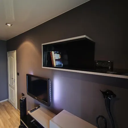 Seasons Apartament Varna